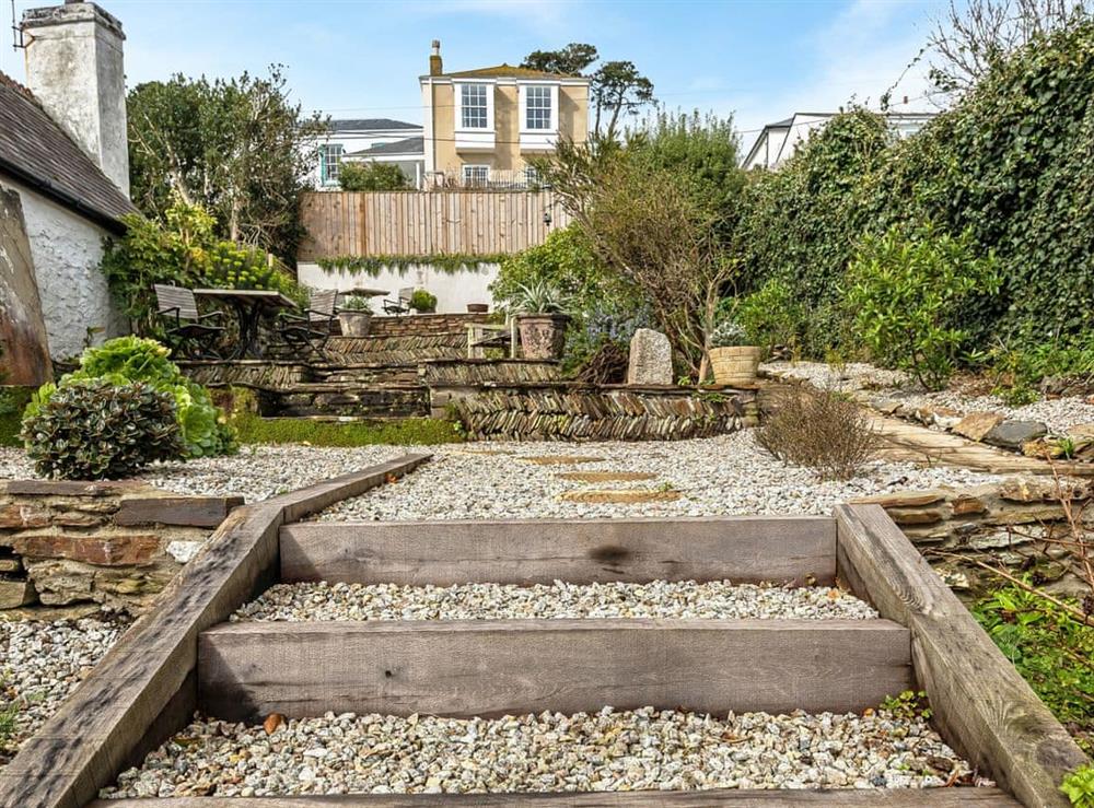 Enjoy the garden at Fountain House in St Mawes, Cornwall