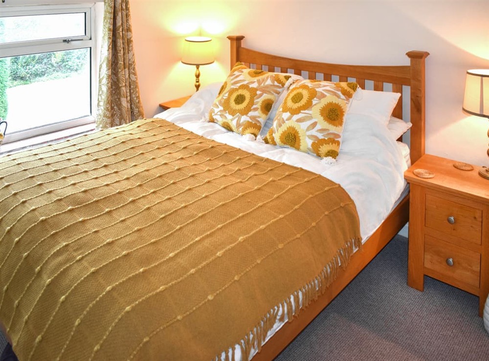 Double bedroom (photo 2) at Four Elms in Yarcombe, near Axminster, Devon