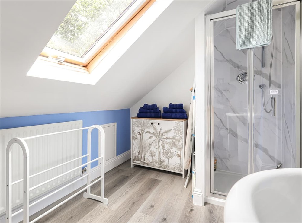 Bathroom (photo 2) at Four Oaks in All Berkshire, England