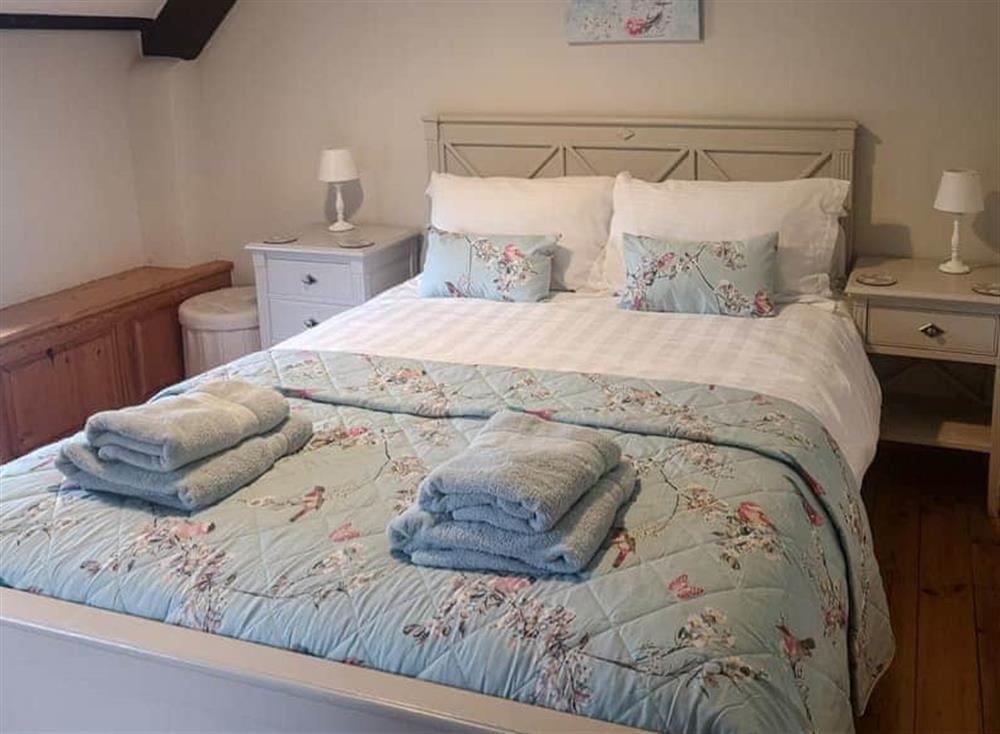 Double bedroom (photo 3) at Four Seasons Cottage in Torrington, Devon