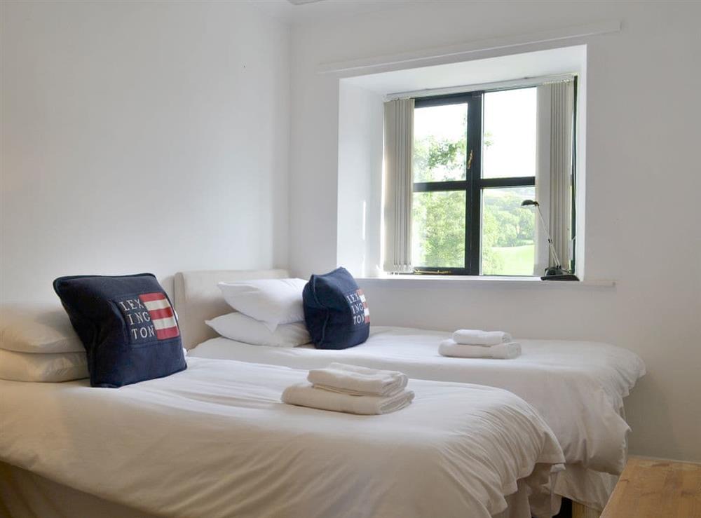 Good sized twin bedroom at Four Seasons in Cowan Head, near Staveley and Kendal, Cumbria