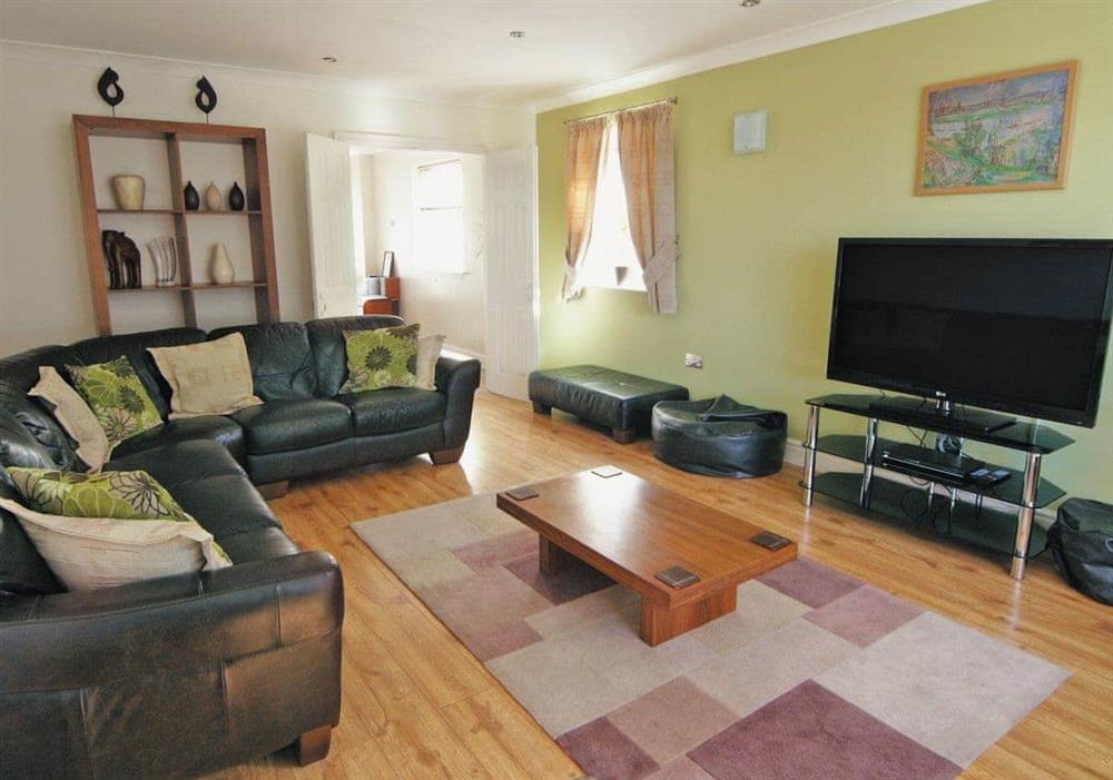 Living room at Four Seasons in Llandysul, Dyfed