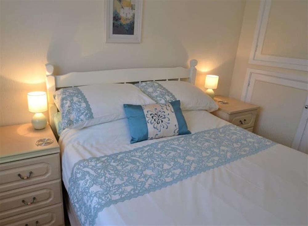Double bedroom (photo 3) at Fowey at Number 5 in Fowey, Cornwall