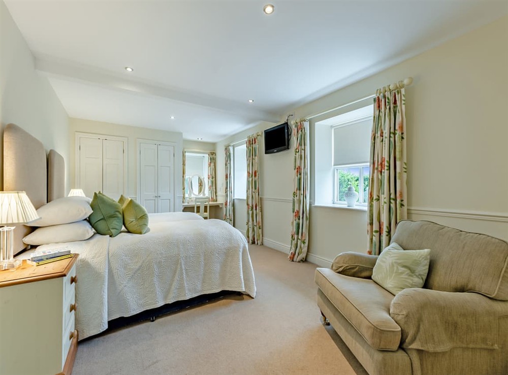 Twin bedroom at Fox Cover in Doxford, near Embleton, Northumberland