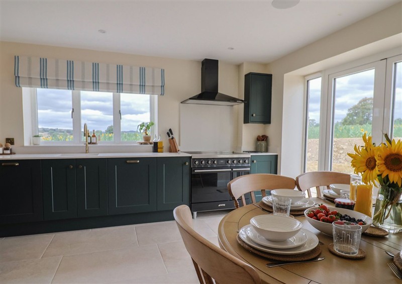 Kitchen (photo 5) at Fox Den, Pendomer near Yeovil