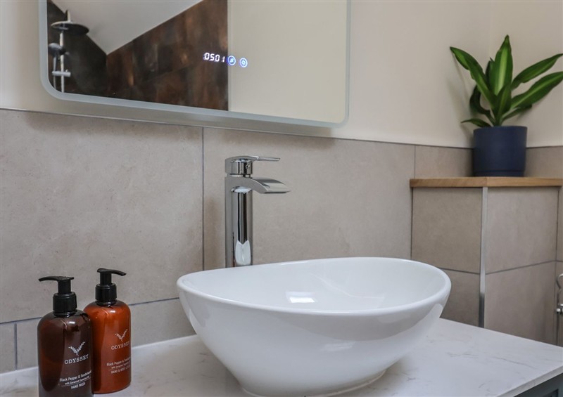 The bathroom (photo 3) at Fox Den, Pendomer near Yeovil