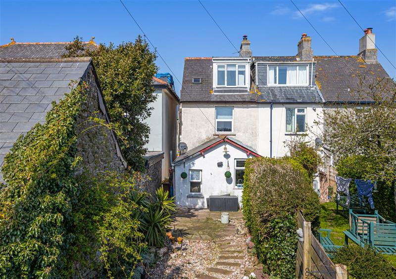 This is the setting of Foxbear at Foxbear, Malborough