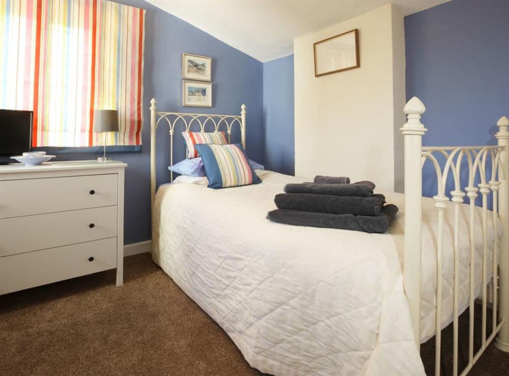 Single bedroom (photo 2) at Foxes Reach in Chepstow, Gwent
