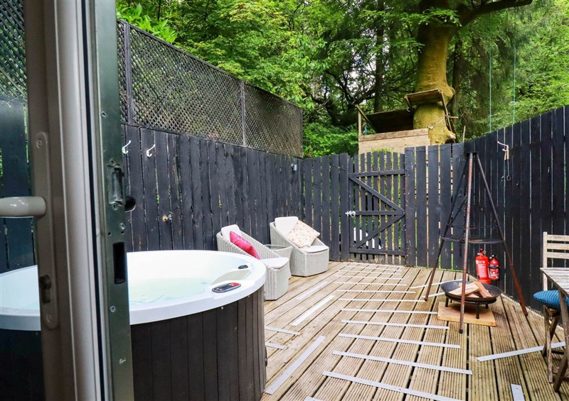 Hot tub
