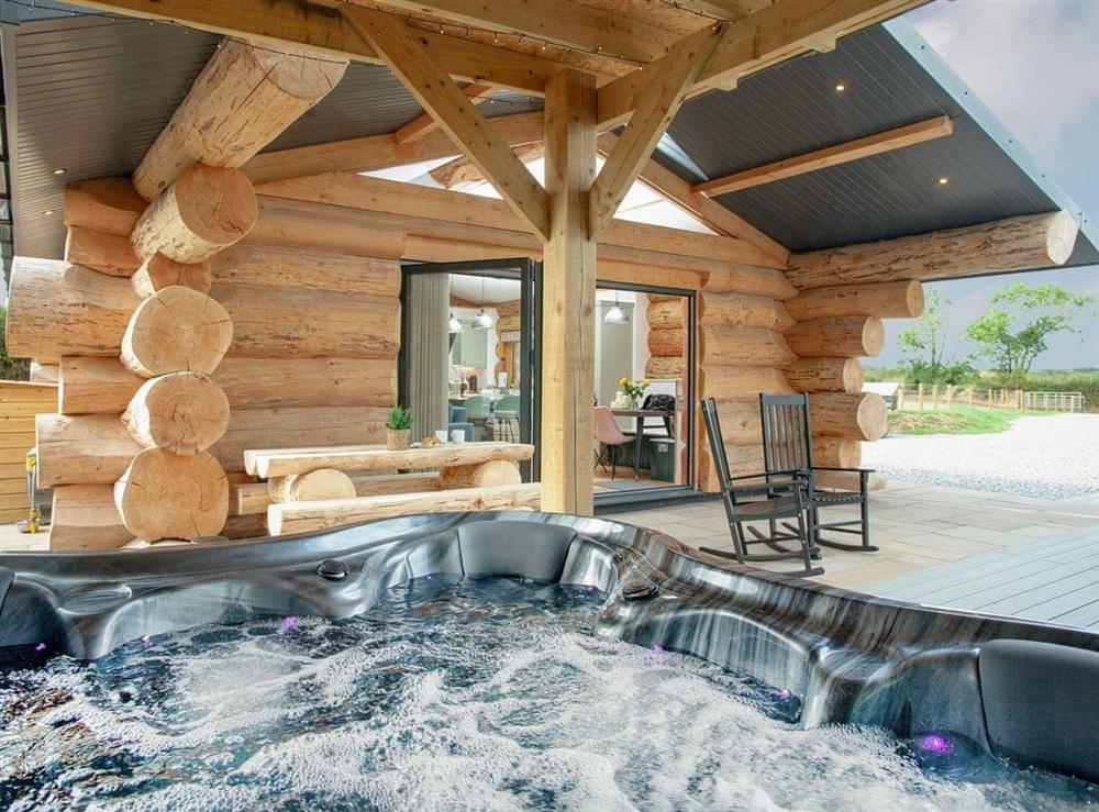 Hot tub (photo 3) at Frankaborough Lodge in Beaworthy, Devon