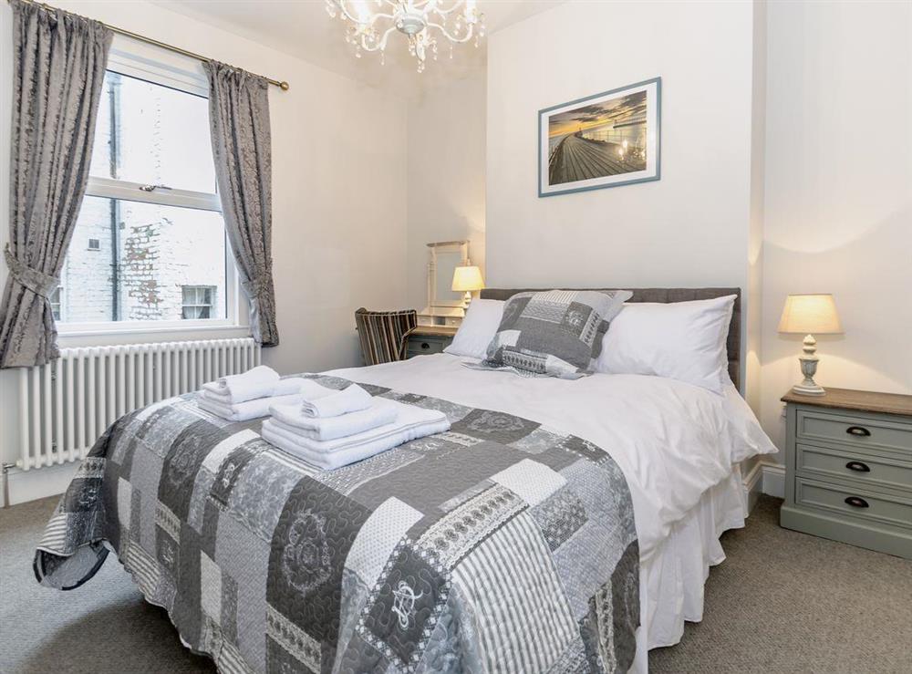 Double bedroom at Frankland House in Whitby, North Yorkshire