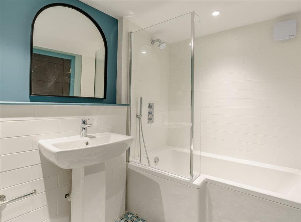 En-suite at Frenchgate Mews in Richmond, North Yorkshire