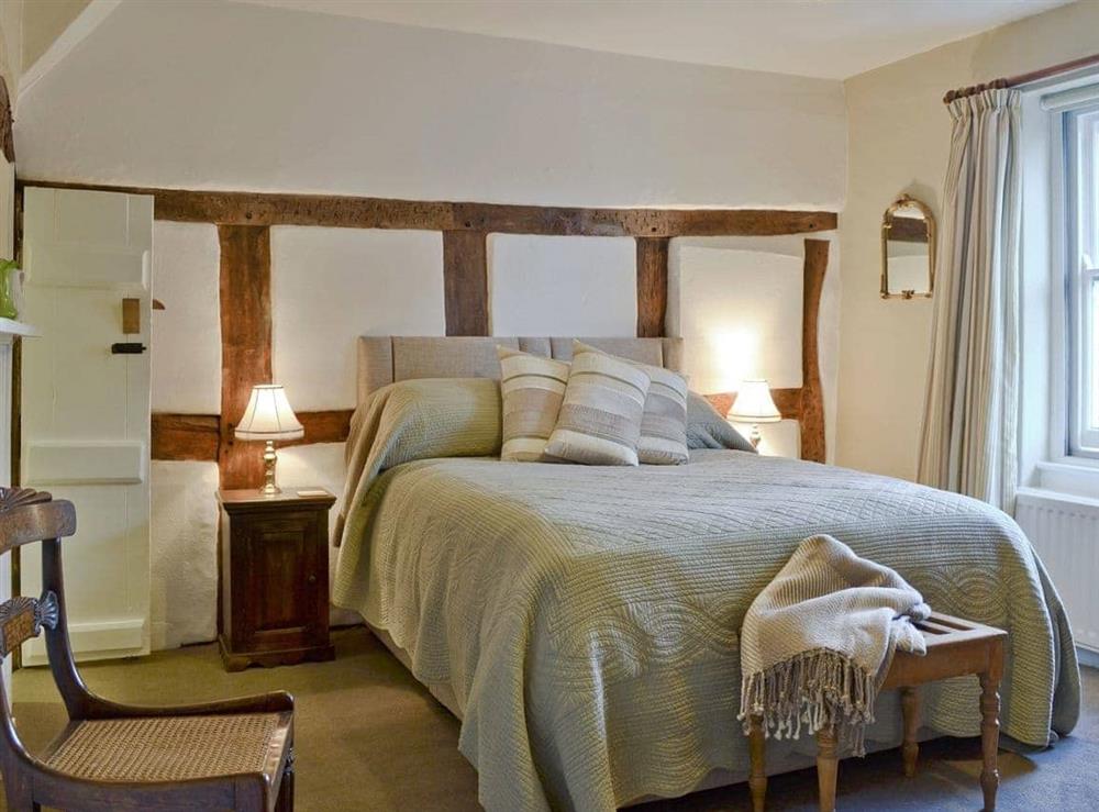 Historic features in comfortable double room at Friary Cottage in Ludlow, Shropshire