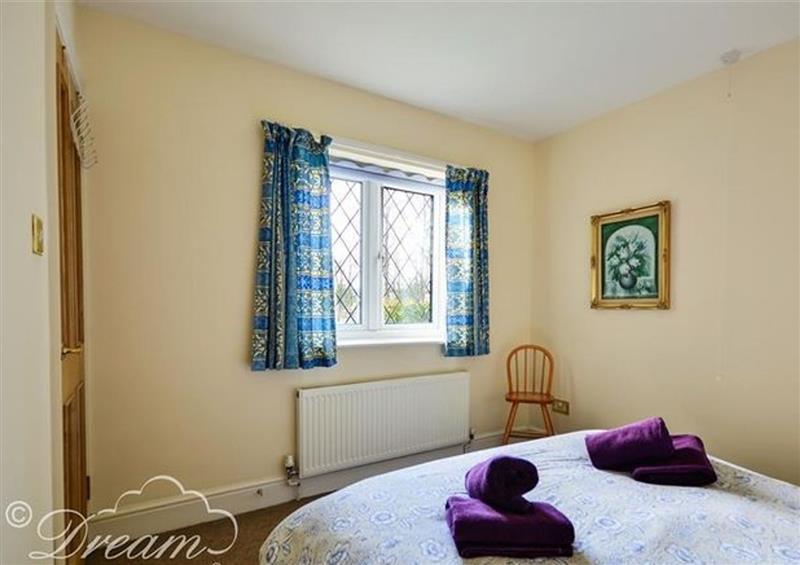 One of the 2 bedrooms (photo 2) at Frome Lodge House, Buckland Newton