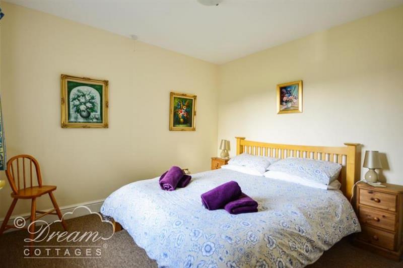 Double bedroom at Frome Lodge House, Dorchester, Dorset