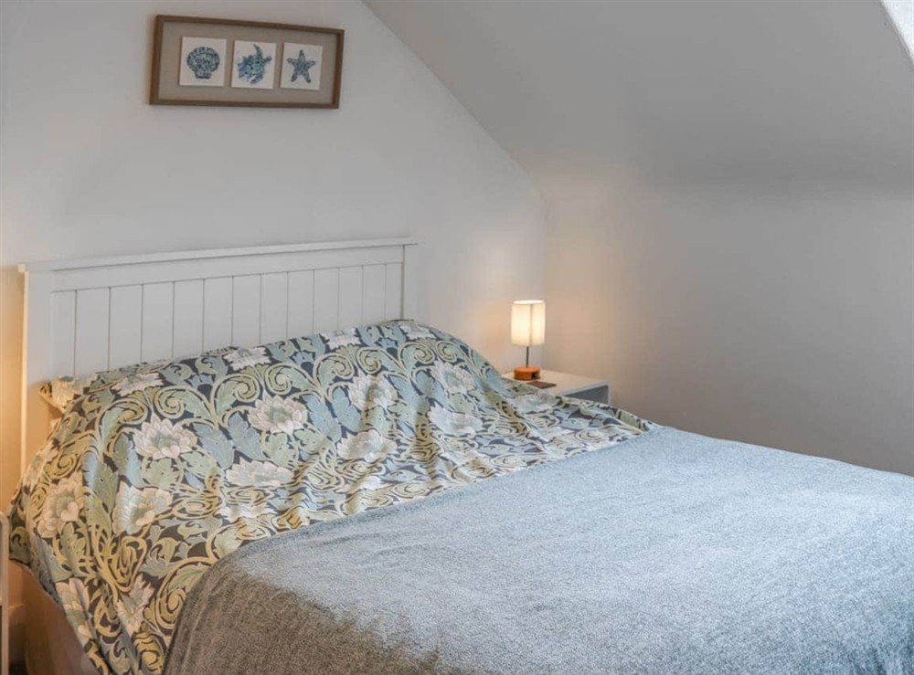 Double bedroom (photo 4) at Fron Deg in Tudweiliog, Gwynedd