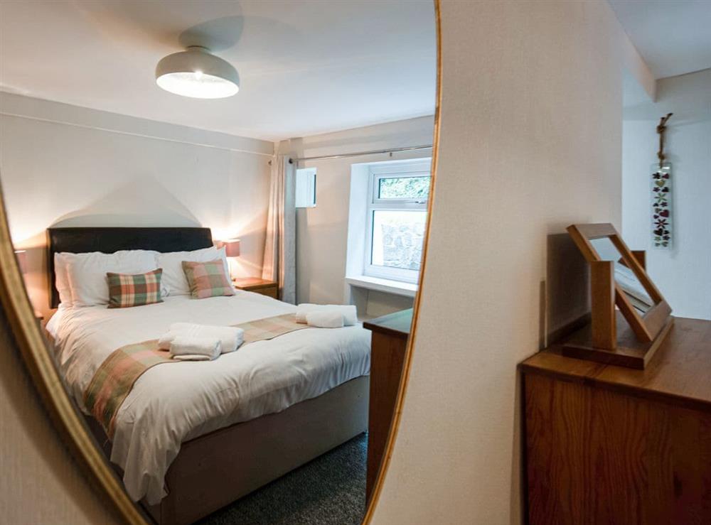 Double bedroom (photo 2) at Frondeg in Aberaeron, Dyfed