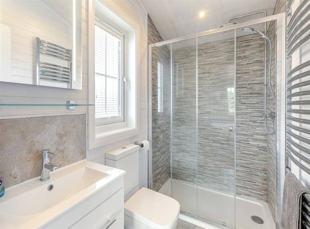 En-suite at Fuchsia Lodge in Willington, near Derby, Derbyshire