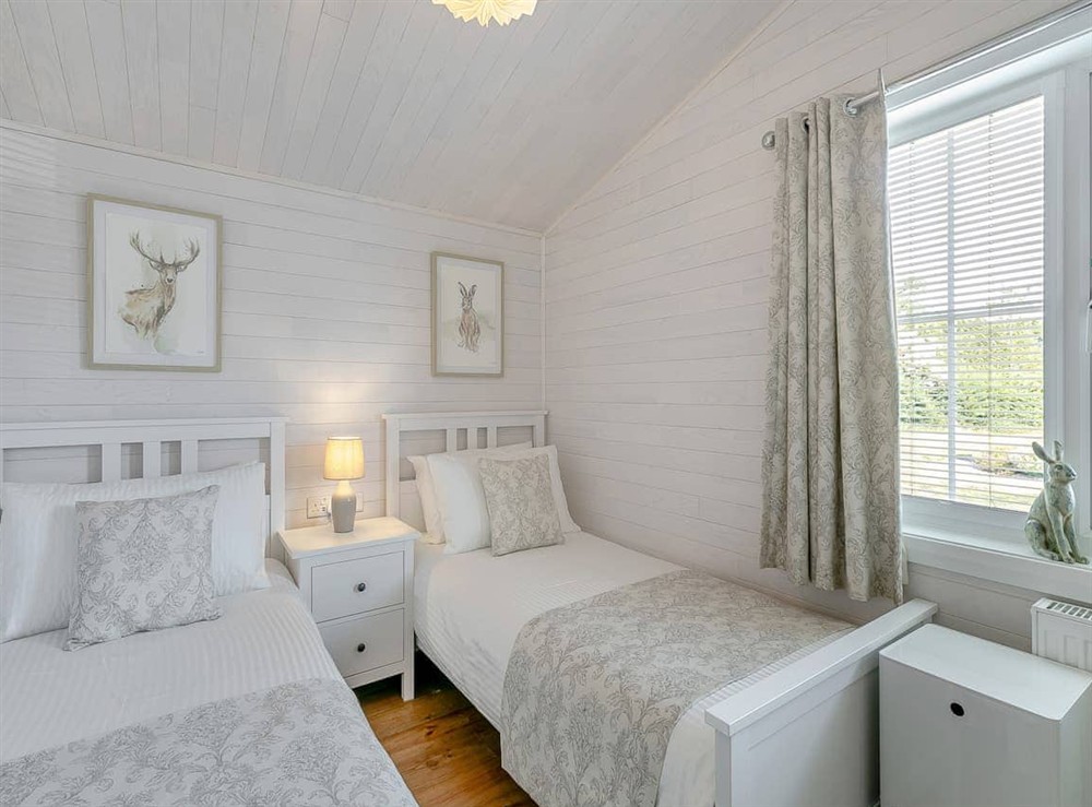 Twin bedroom at Fuchsia Lodge in Willington, near Derby, Derbyshire