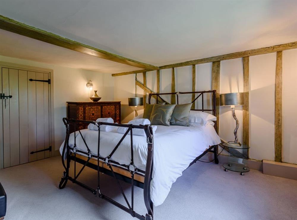 Double bedroom at Furnace House in Felbridge, West Sussex
