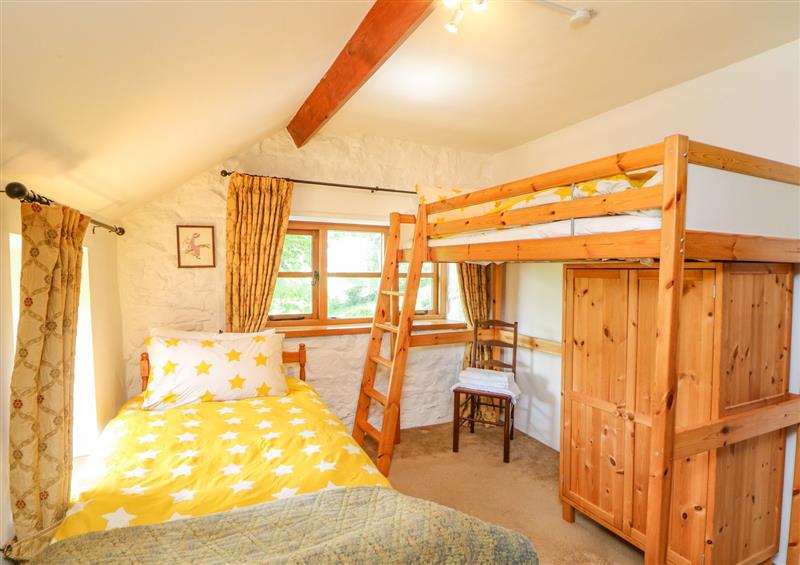 One of the 3 bedrooms (photo 2) at Gag Aye Farm, Hollinsclough near Longnor