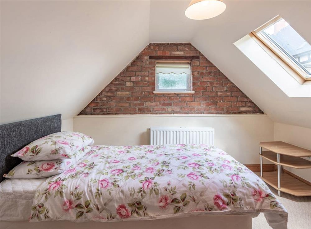 Single bedroom at Gainsborough Cottage in Chapel St Leonards, Lincolnshire