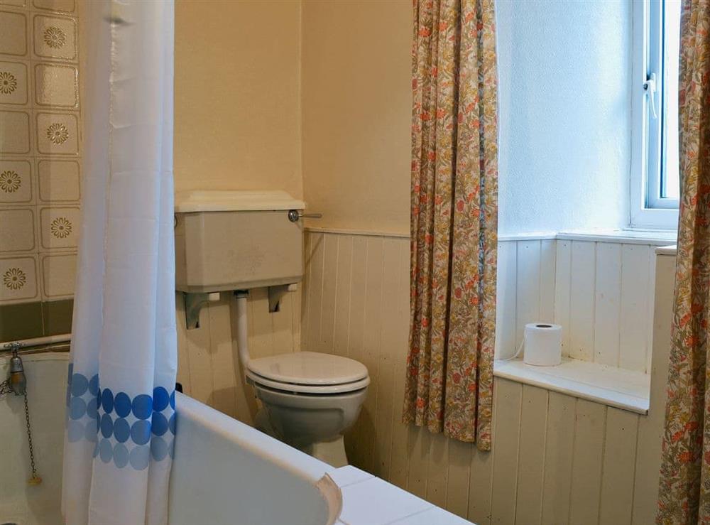 Bathroom at Gallt-y-Balch in Bodorgan, Anglesey, Gwynedd