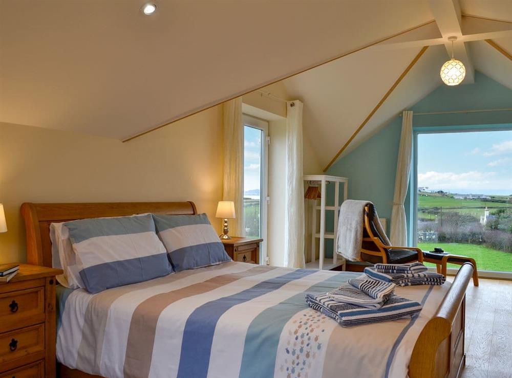 Double bedroom (photo 3) at Gardd Efa in Llanfaethlu, near Holyhead, Anglesey, Gwynedd