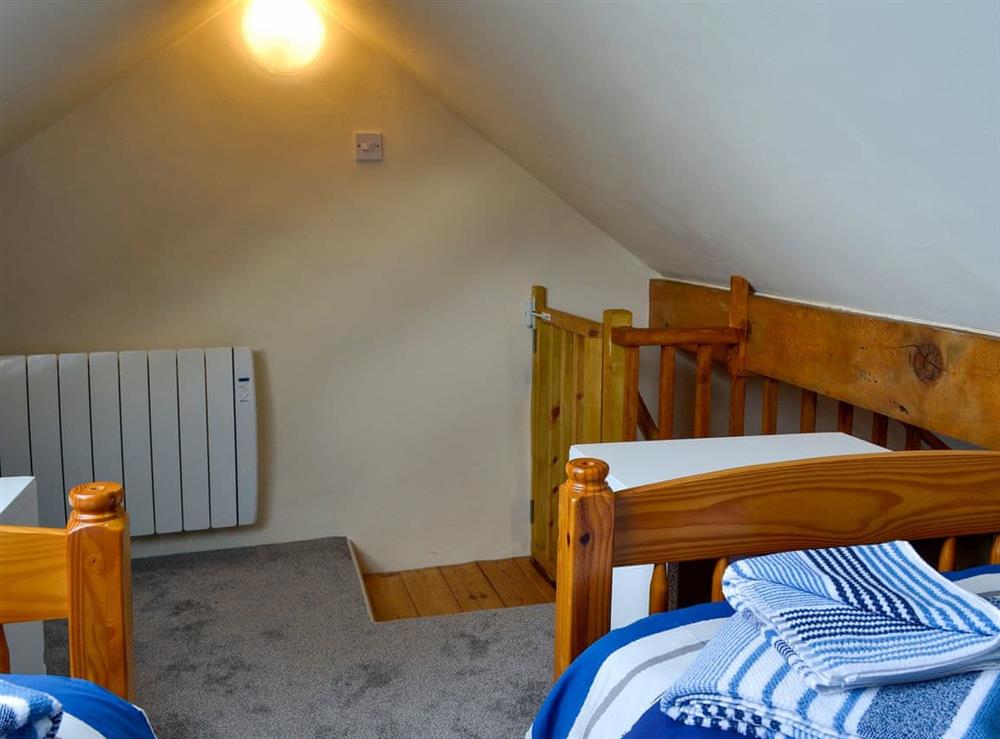 Twin bedroom (photo 3) at Gardd Efa in Llanfaethlu, near Holyhead, Anglesey, Gwynedd