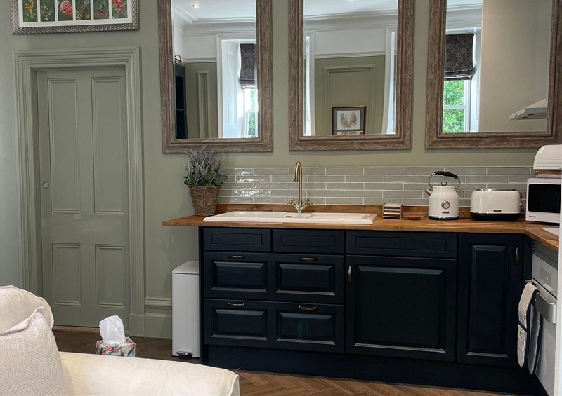 The kitchen at Garden Apartment, Par