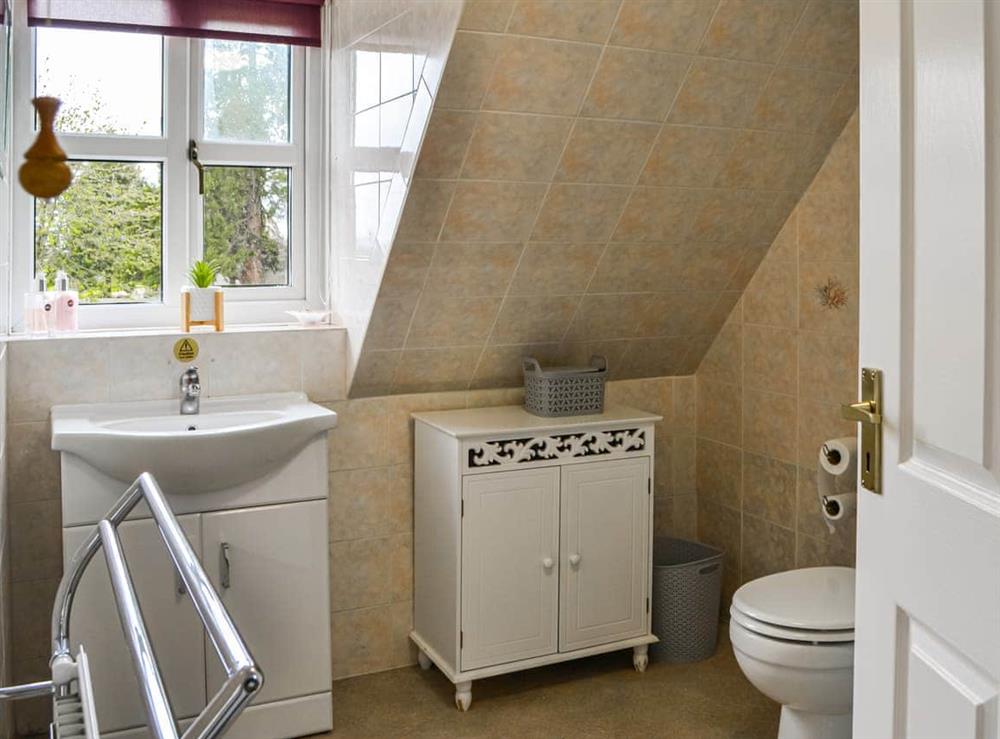 Bathroom at Garden Cottage in Driffield, North Humberside