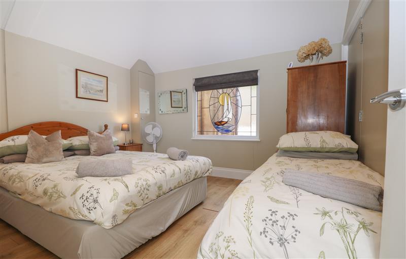 Bedroom at Garden Cottage, Farnham