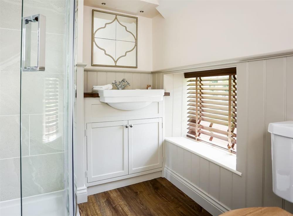 En-suite shower room at Garden Cottage in Settrington, near Malton, North Yorkshire