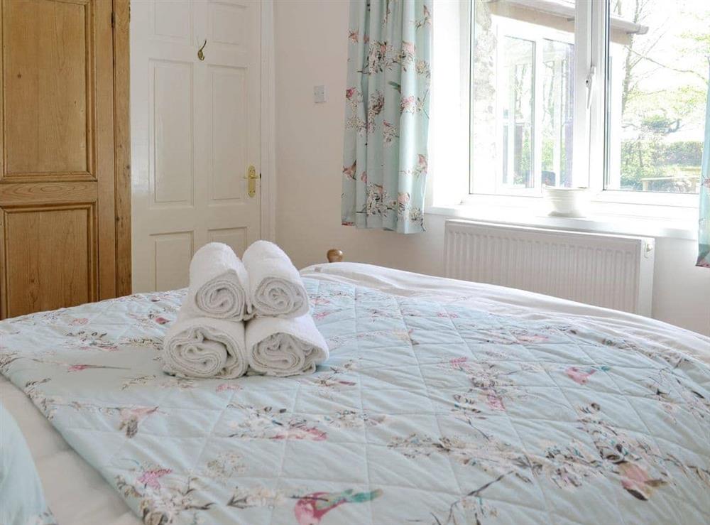 relaxing double bedroom at Garden Cottage in Ugborough, near Ivybridge, Devon