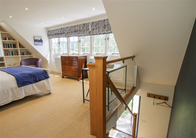 A bedroom in Garden Cottage at Garden Cottage, Wellington Heath near Ledbury