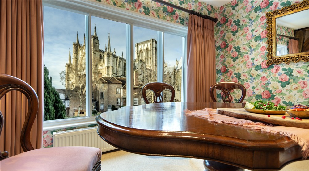 The dining area at Garden Gate Apartment in Durham, County Durham