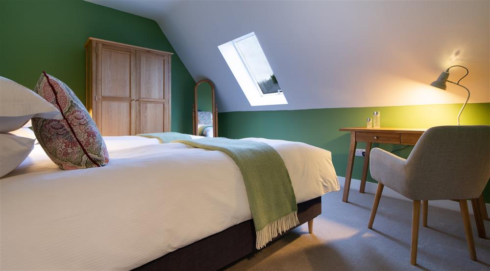 The twin bedroom at Garden Gate Apartment in Durham, County Durham