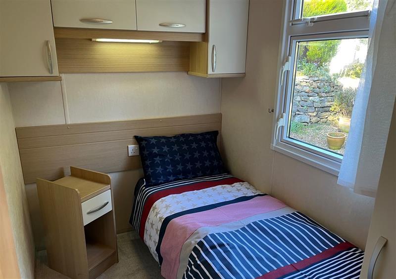 A bedroom in Garden Lodge at Garden Lodge, Boduan near Nefyn
