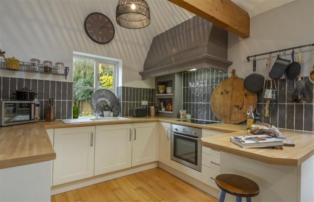Ground floor: Kitchen at Garden Wall Cottage, Great Snoring near Fakenham