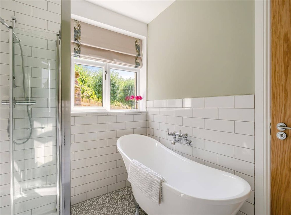 Bathroom (photo 2) at Gardeners Cottage in Kirkton of Lethendy, Perthshire
