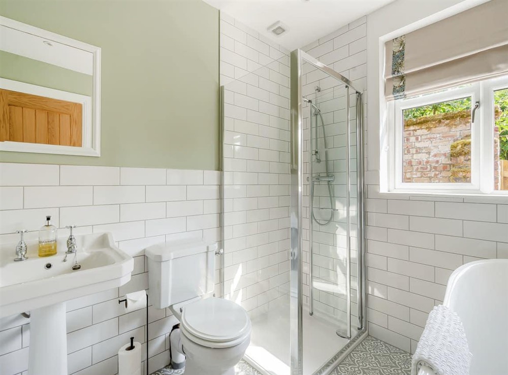 Bathroom at Gardeners Cottage in Kirkton of Lethendy, Perthshire