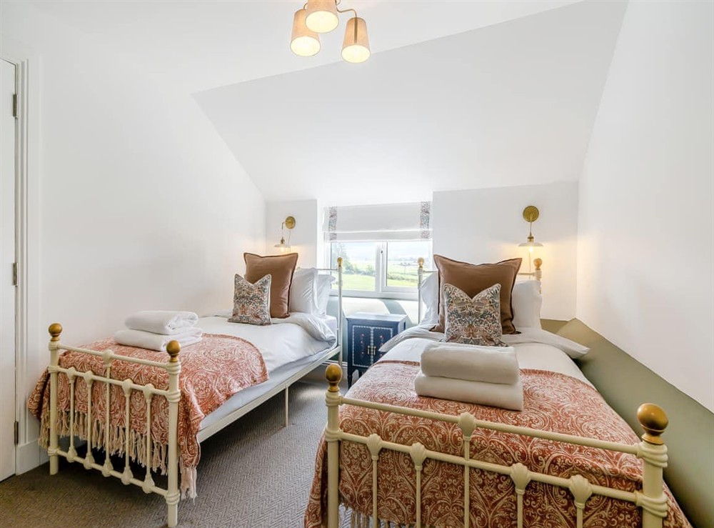 Twin bedroom at Gardeners Cottage in Kirkton of Lethendy, Perthshire