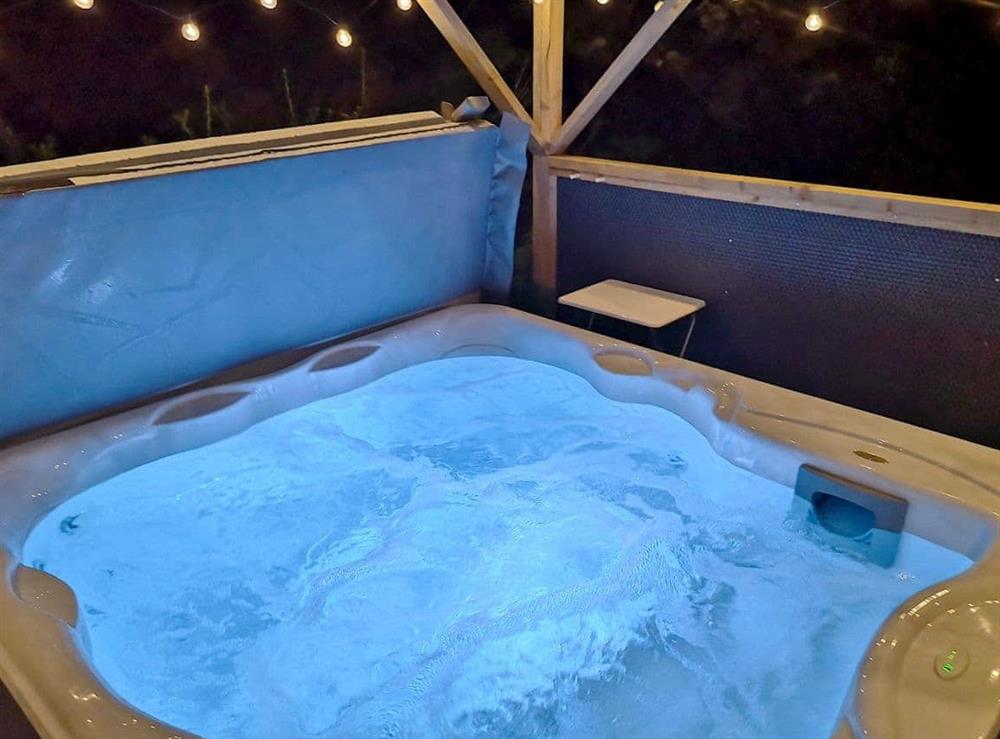 Hot tub at night at Gardeners Cottage in Onich, near Fort William, Inverness-Shire