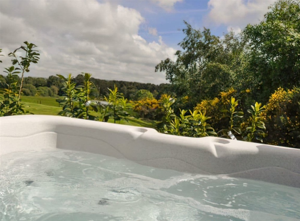 Hot tub at Garioch Lodge in Inverurie, Aberdeenshire