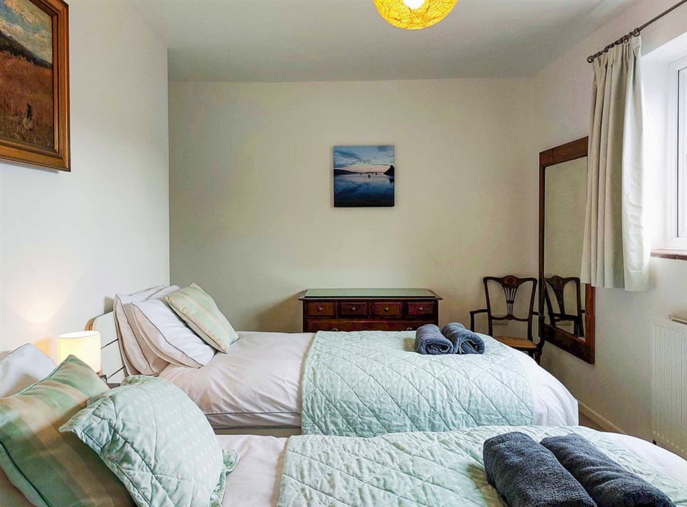 Twin bedroom