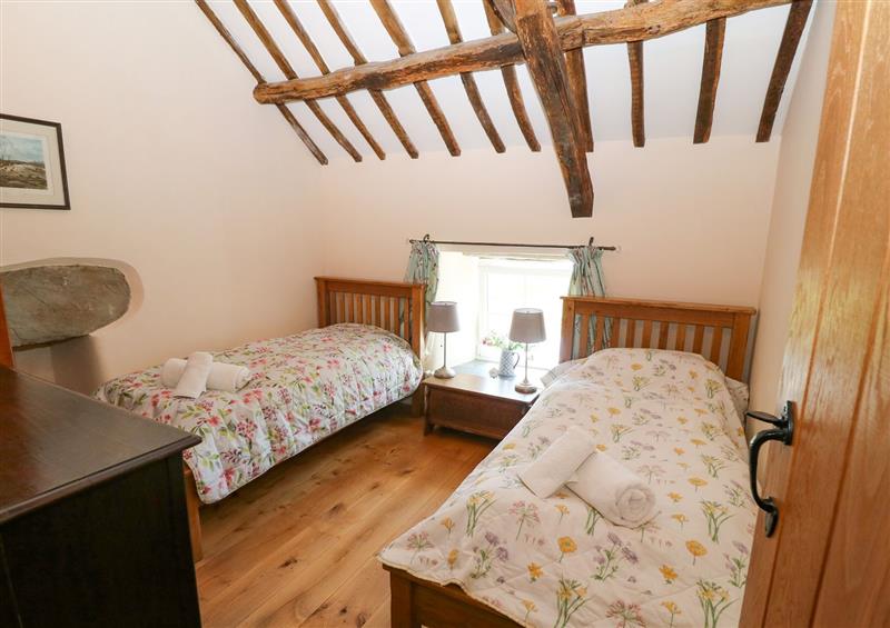 Twin bedroom at Garth Morthin The Farmhouse, Porthmadog, Gwynedd