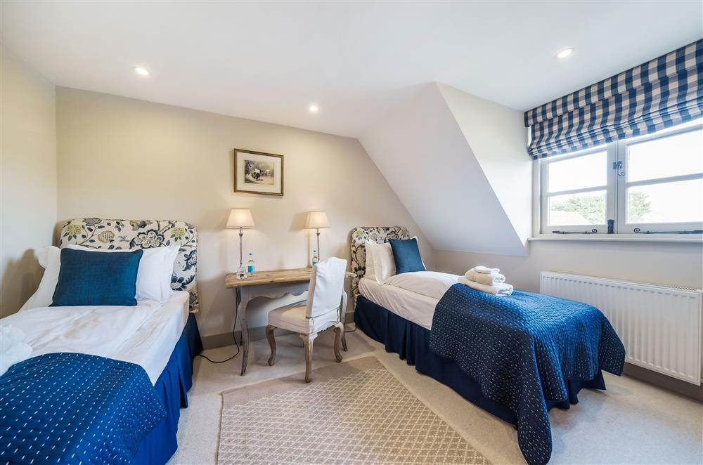 The Blue Room, with views of the rear garden and swimming pool (photo 2) at Gate Street Farm House, Bramley, Guildford