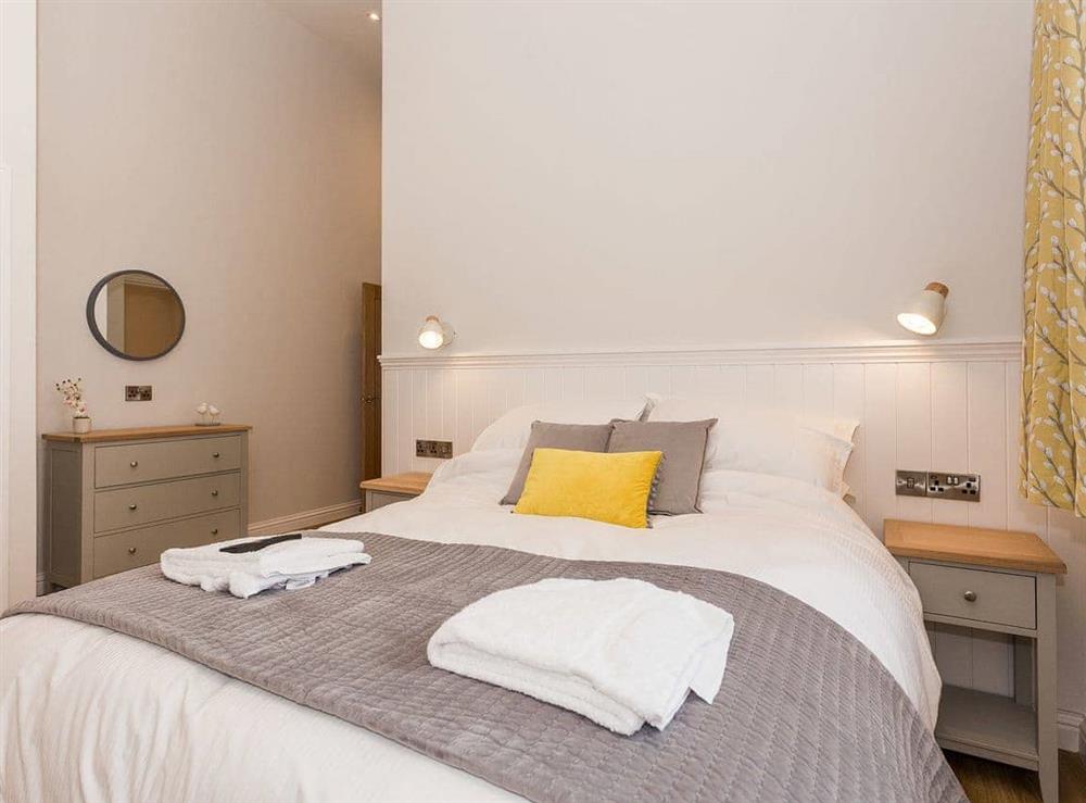 Double bedroom at Lodge 2, 