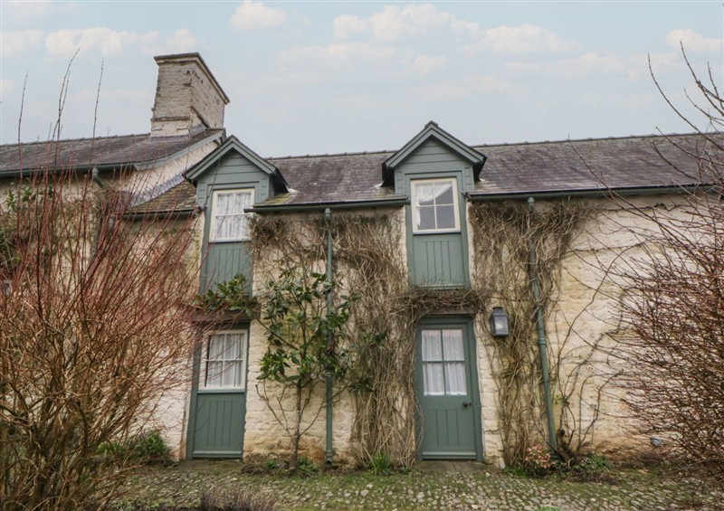 The setting at Gatekeepers Cottage, Myddfai near Llandovery
