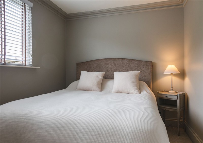 Bedroom (photo 5) at George House, Dartmouth